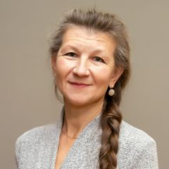 Захарова Елена